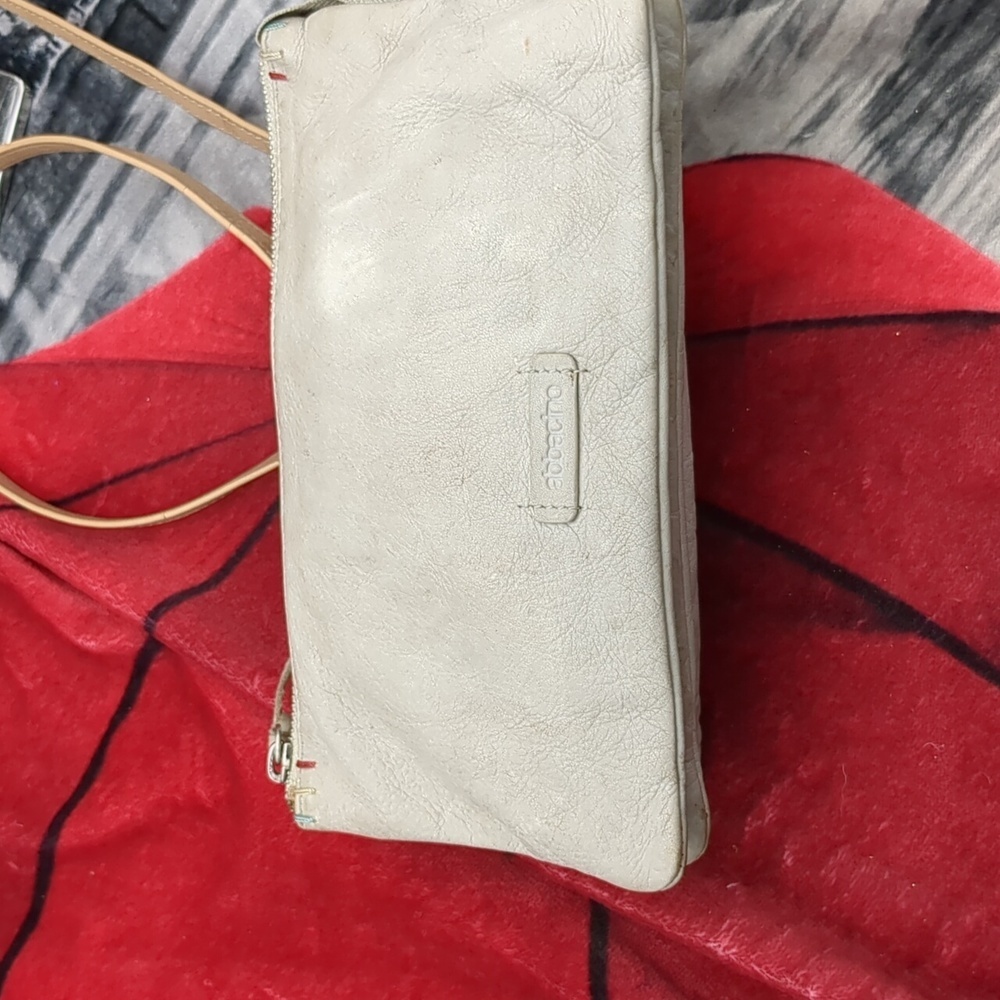 Abbacino leather purse